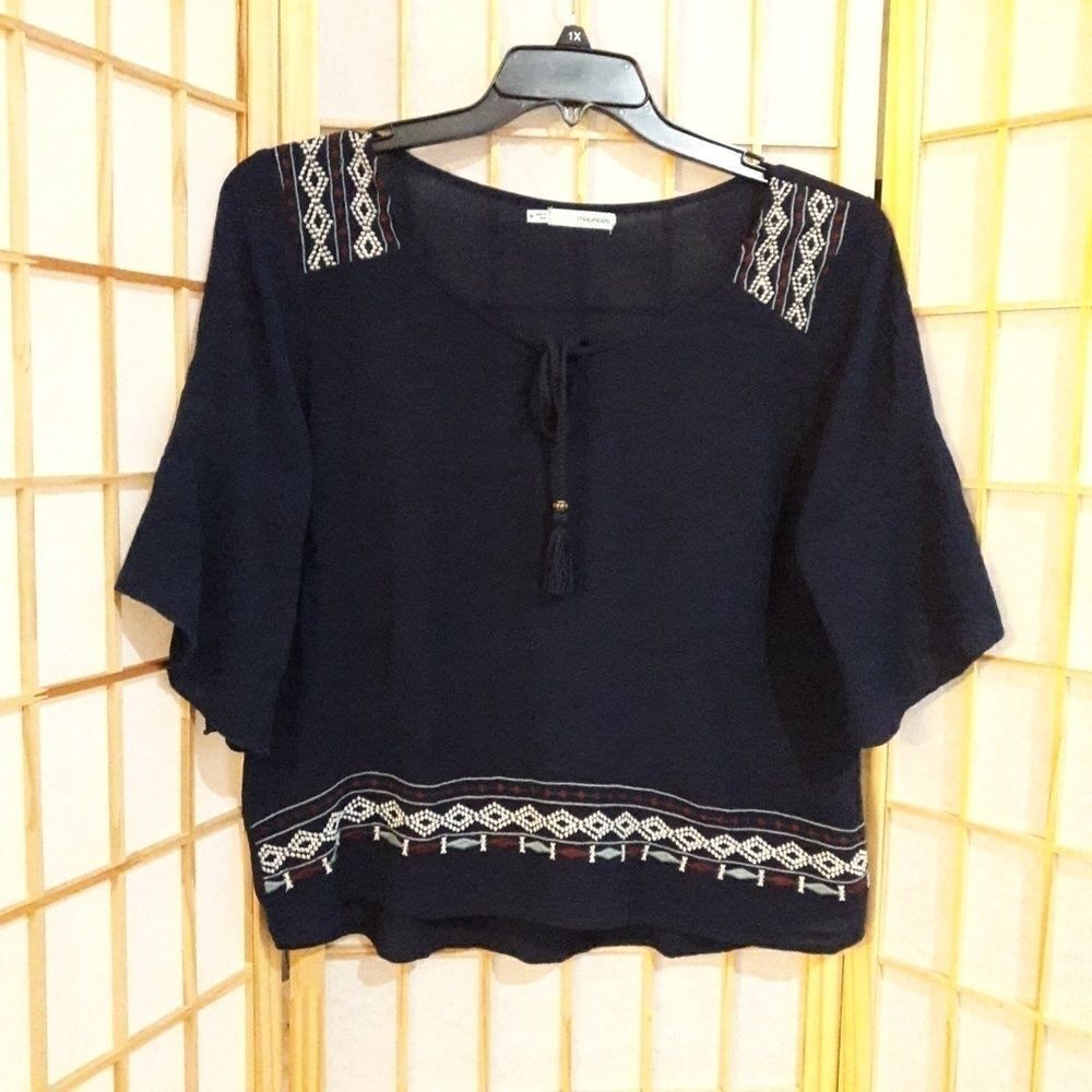 Maurices Peasant Boho Keyhole Aztec Print Blouse